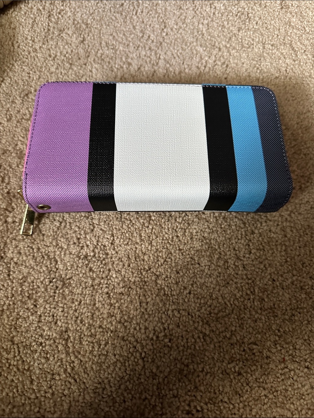Women’s clutch/wallet